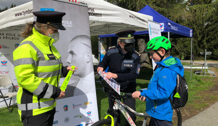 Projekt Na kole jen s přilbou rozjíždí jedenáctou sezónu