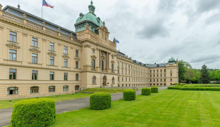 Zahrada Strakovy akademie projde rekonstrukcí. Vyjde na 80 milionů