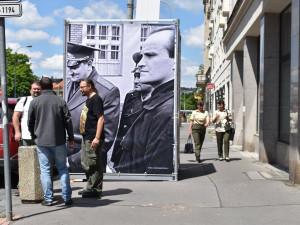 Venkovní výstava v Praze 6 připomíná odchod posledních sovětských vojáků z Československa