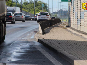 Policisté pátrají po svědcích dopravní nehody v Letňanech. Nebyli jste poblíž?