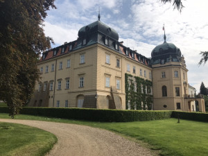 Zámek v Lánech slaví výročí 100 let sídlem prezidenta