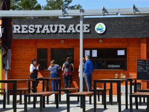 Kemp Stříbrný rybník zve na dokonalý školní výlet. Děti se promění v gladiátory