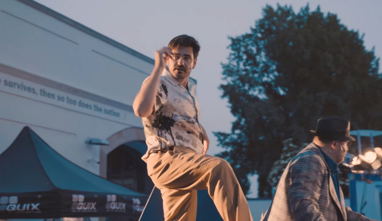 Na Kampě mělo premiéru představení Werich. Snaží se bořit mýty o této osobnosti