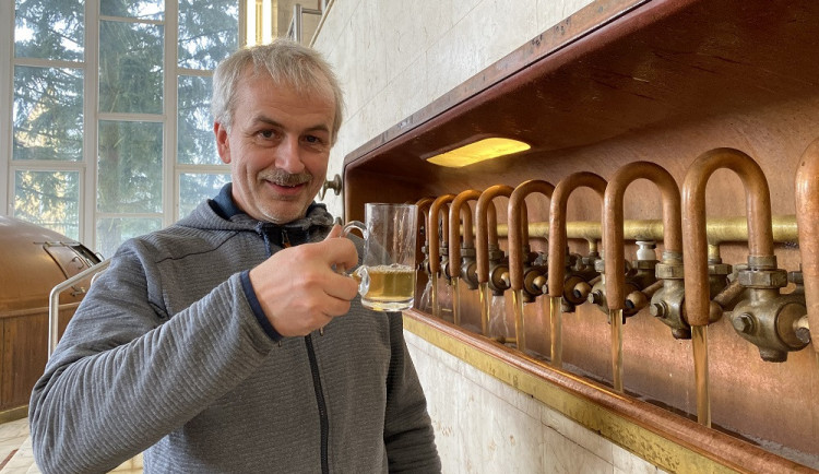 Pivovar, co vznikl na inzerát. Nyní sbírá vratislavické pivo Konrad úspěchy po celém světě