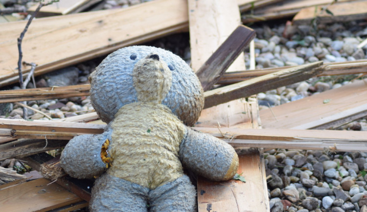 size4-16247263064621-60-podvodnici-vyuzili-nestesti-na-jizni-morave-u-verejne-sbirky-charity-zfalsovali-qr-kody