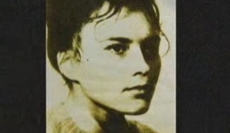 Poslední popravenou ženou v Československu byla Olga Hepnarová. Narodila se před 70 lety