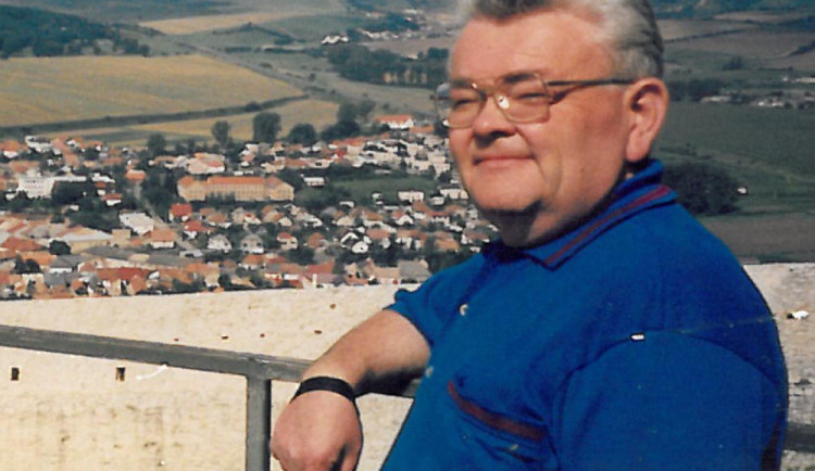 Trápili ho krtci na zahradě, tak šikovný inženýr začal vyvíjet vlastní plašiče. Firma Format 1 s nimi slaví úspěch už třicet let