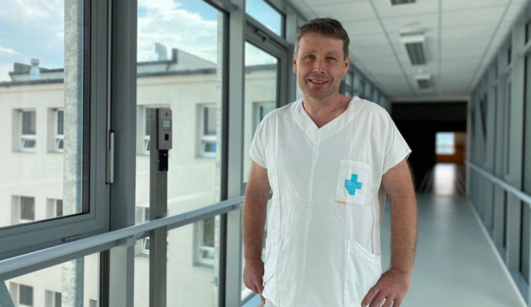 size4-16249698745101-2-i-alternativni-porody-musi-mit-hranice-vzdy-jde-v-prvni-rade-o-zdravi-rika-lekar-martin-neruda