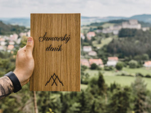 Mladí manželé z Prahy založili projekt Fotíme Šumavu, teď vytvořili i Šumavské deníky