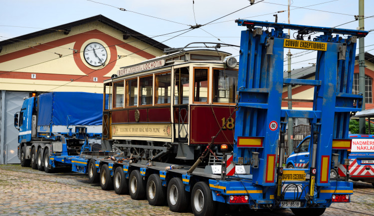 (c) Petr Hejna ? hejna.eu