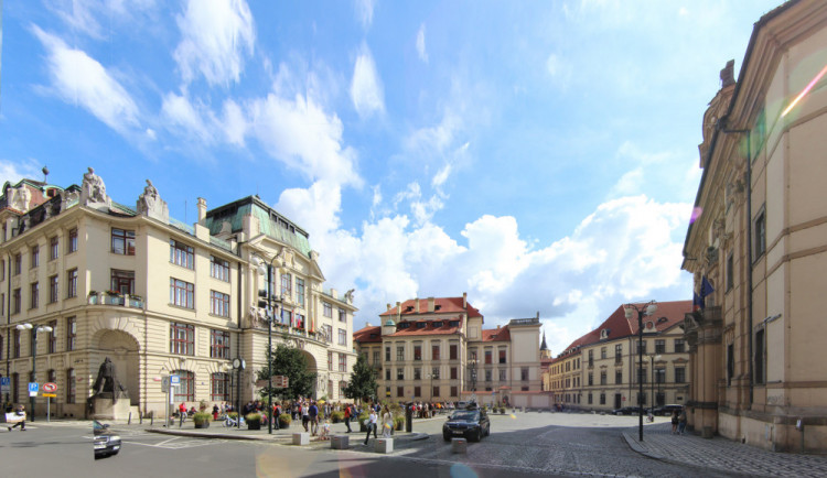 Praha dala kvůli opravě Mariánského náměstí žalobu na ministerstvo kultury