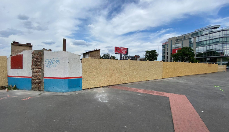 Konec nádherné špíny. Bistro U Veselé kozy na Lihovaru ustoupilo developerskému projektu