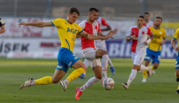 Premiéra za Slavii a hned hattrick. Ivan Schranz zařídil výhru sešívaných nad Teplicemi 3:1