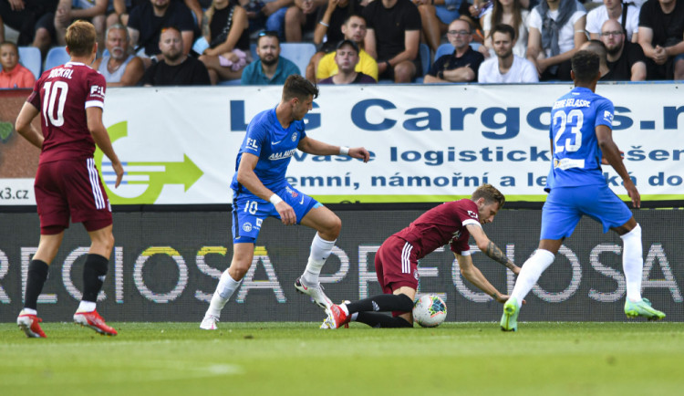 Sparta zvítězila v Liberci 5:0 a přichystala Slovanu nejvyšší domácí prohru