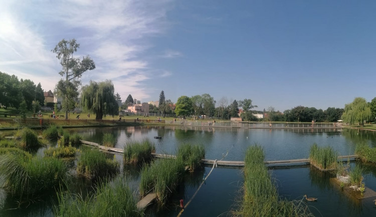 Podle provozovatelů koupališť v Praze je zatím sezona velmi špatná