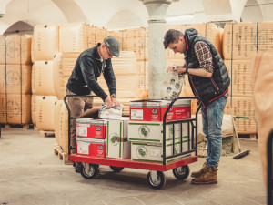 Budvar představil další novinku. Opičí Ejl je čistý, svěží a příjemně hořký