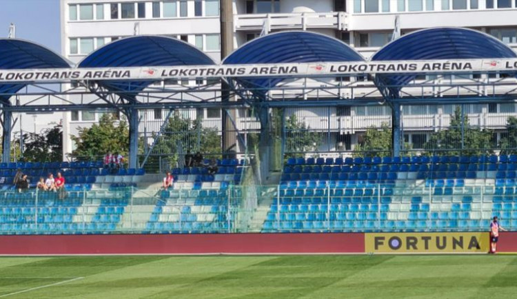 Fanoušky Slavie naštvalo drahé vstupné v Boleslavi. Sektor zůstal hostí prázdný, sešívaní vyhráli