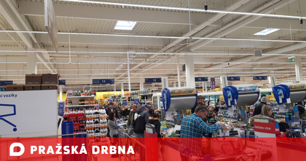 POLL: Do you use self-service checkouts when shopping when they are available in the store?  |  Company  News  Pražská Drbna