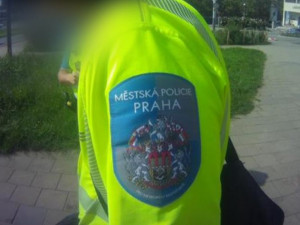 Po Brně chodil falešný pražský strážník. Službu mu překazili skuteční městští policisté