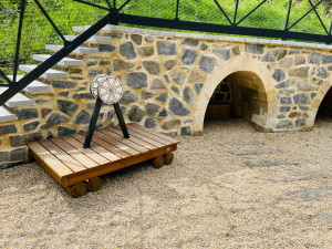 V Praze vznikl nový plácek s železniční tématikou pro děti. Podívejte se, jak vypadá