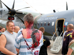 Pražští záchranáři měli praktické cvičení. Zasahovali u letecké nehody