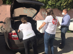 Stovka lidí v charitě získala oběd zdarma díky happeningu Oběd v nouzi