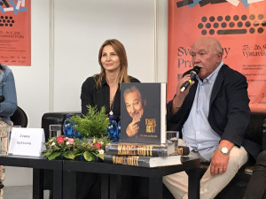 Ivana Gottová představila autobiografii Karla Gotta Má cesta za štěstím