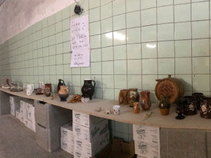 Je to jako e-shop, jen bez placení. V Praze funguje sklad uměleckého materiálu art re use