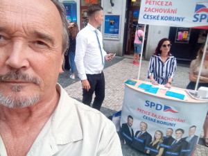 Bezpečí nemusí trvat dlouho, prodavači kebabu odvádějí daň na džihád, říká pražský poslanec za SPD