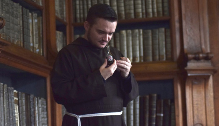 size4-16343063280093-60-kapucini-strezili-pred-komunisty-prastary-recept-na-lecivy-lektvar-nyni-vyrobu-obnovili