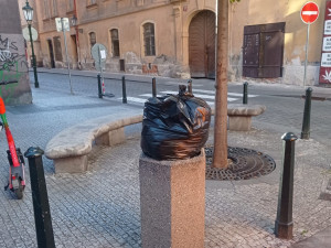 Praha se utápí v odpadcích, hlásá ODS. Jsou to hloupé výkřiky opozice, říká Hlubuček