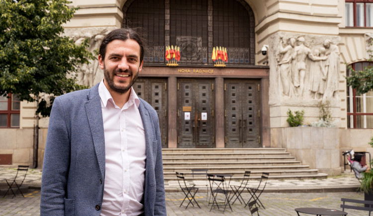 On-line chat s Adamem Scheinherrem. Zeptejte náměstka pro dopravu na to, co vás zajímá