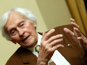 Do cestovatelského nebe odešla legenda, ve věku 102 let zemřel Miroslav Zikmund