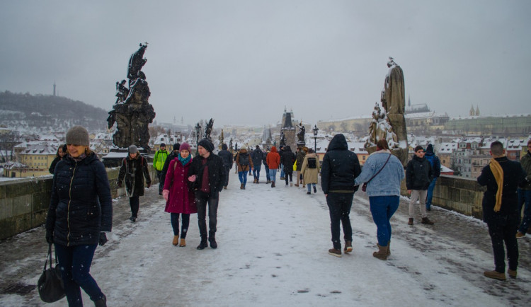 FOTOGALERIE: Praha pod sněhem. Podívejte se na fotky ze zasněženého hlavního města