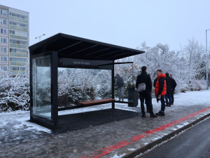 V Praze otevřeli první novou zastávku. Během dvou let jich bude vyměněno sedm set