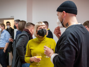 V Praze se otevřelo LGBT+ komunitní centrum. Lidé tu mohou být sami sebou, říkají iniciátoři