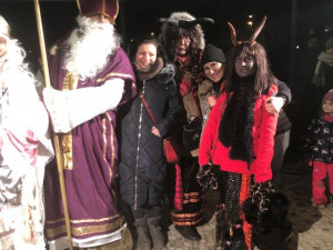 VÁNOCE NA DVOJCE: Zrušené trhy, dvě kluziště a vánoční koncerty