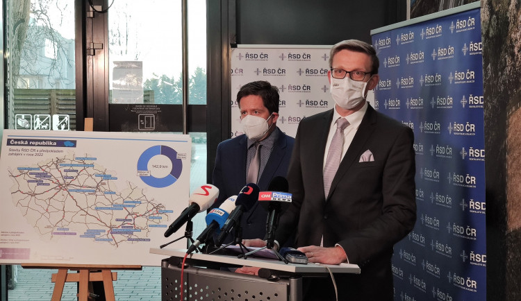 Martin Kupka na tiskové konferenci.