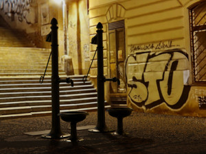 Nový vodní prvek pod žižkovskými schody. Bude prý provokativní a zároveň pokorný