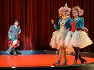 Národní divadlo uvádí novou inscenaci klasické pohádky. Krásku a Zvíře oživí akrobatičtí tanečníci