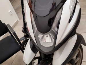 Lupiči, kteří z obchodu s hodinkami ukradli zboží za miliony, patří k organizovanému gangu. Policie žádá o pomoc