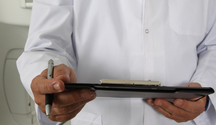 Zachyťte včas rakovinu prostaty. Urologové otevřou své ordinace všem, kterým není lhostejné vlastní zdraví