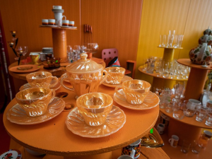 Starým věcem nový život. Obliba re-use center roste napříč republikou, lidé zde vybaví domácnost prakticky zadarmo