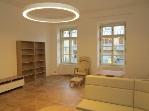 Praha 5 zrekonstruovala hlubočepský Raudnitzův dům. Vzniklo 22 bytů s pečovatelskou službou