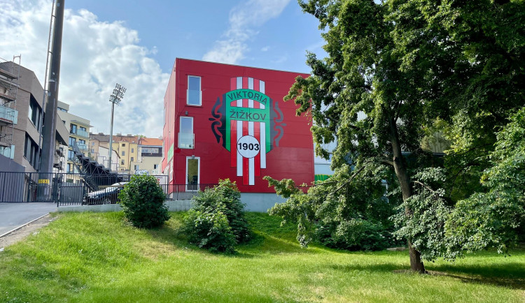 Radnice pronajme Viktorce stadion na 30 let za korunu ročně. Konečně máme zase domov, zní z klubu