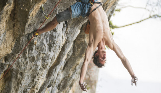 V létě jde do kin intimní portrét nejlepšího lezce na světě, Adama Ondry