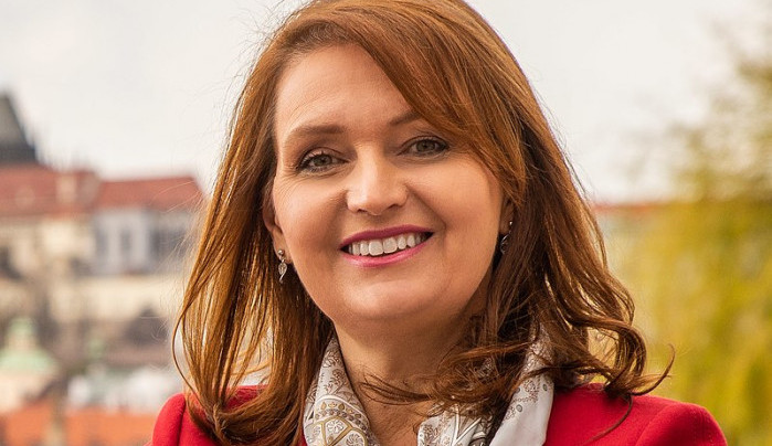 Úspěšná lékařka Milena Králíčková se stala historicky první ženou v čele Univerzity Karlovy