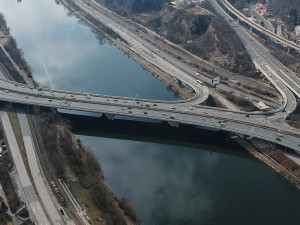 Rekonstrukce Barrandovského mostu bude stát 594 milionů. Začne v květnu a potrvá čtyři roky