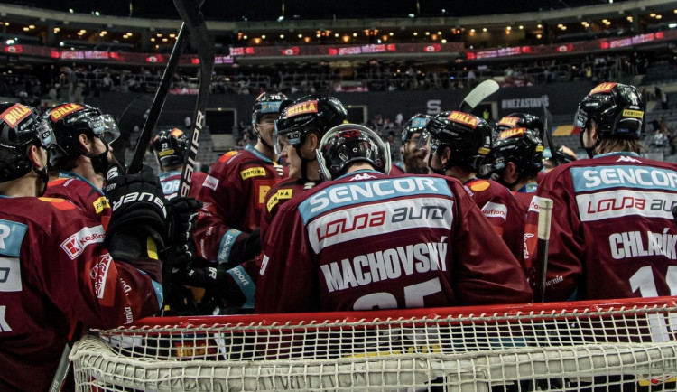 Sparta prohrála s Brnem 1:2. Jediný gól Pražanů vstřelil Miroslav Forman