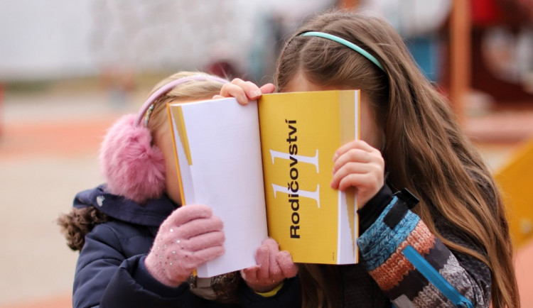 Suchej únor je tady. Jak se s dětmi bavit o alkoholu?